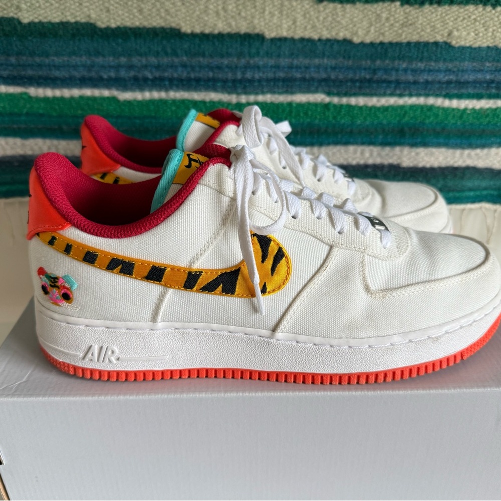 Nike Air Force 1 Low '07 LX
Year of the Tiger men’s size 10